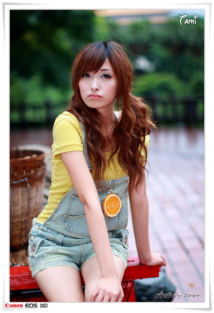 台湾清纯美女-Tami-兒童育樂中心外拍